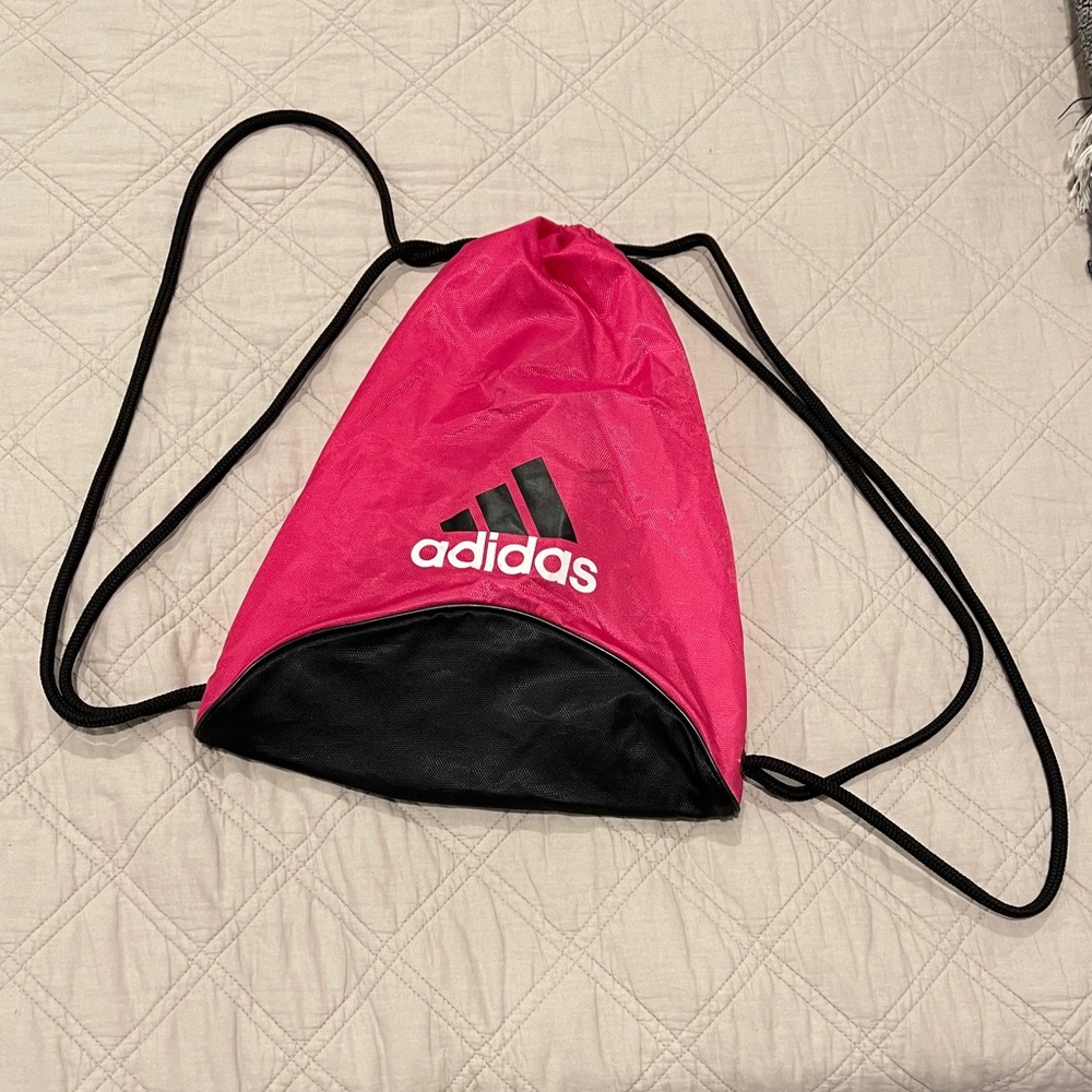 Adidas drawstring bag